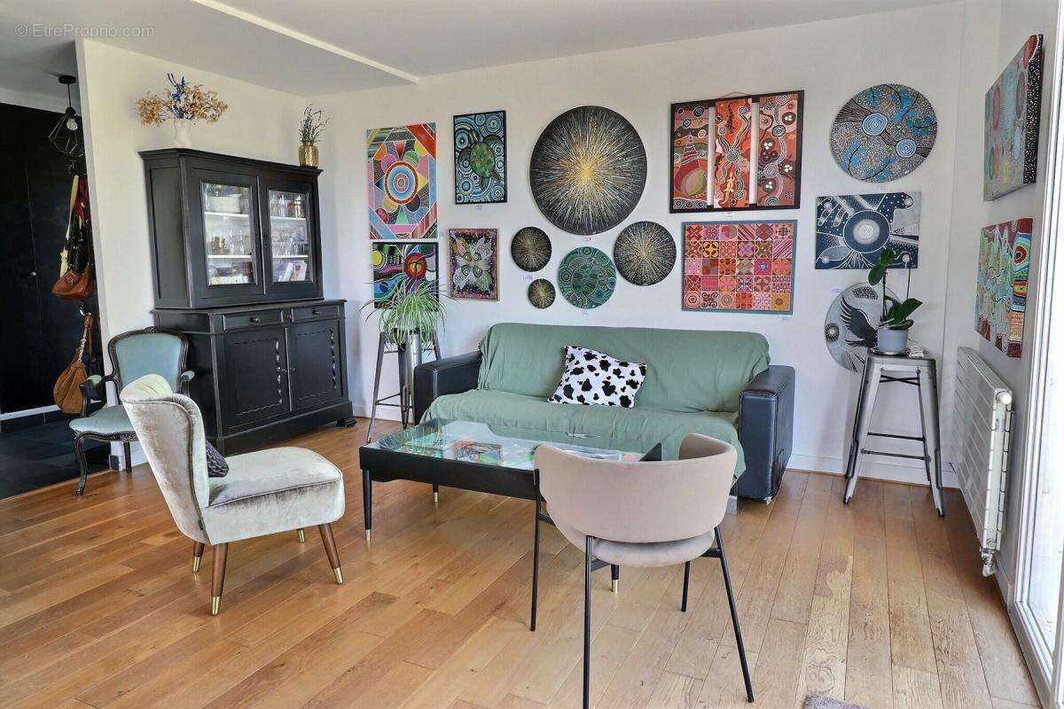 Maison familiale a crespieres avec 4 chambres et sous-sol partiel - photo 3