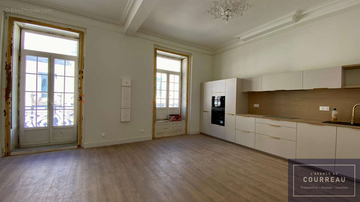 Montpellier   F3 de 83 m2 à Rénover dans Immeuble de Caractère - photo 23