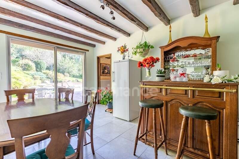 Maison à CHEZY-SUR-MARNE