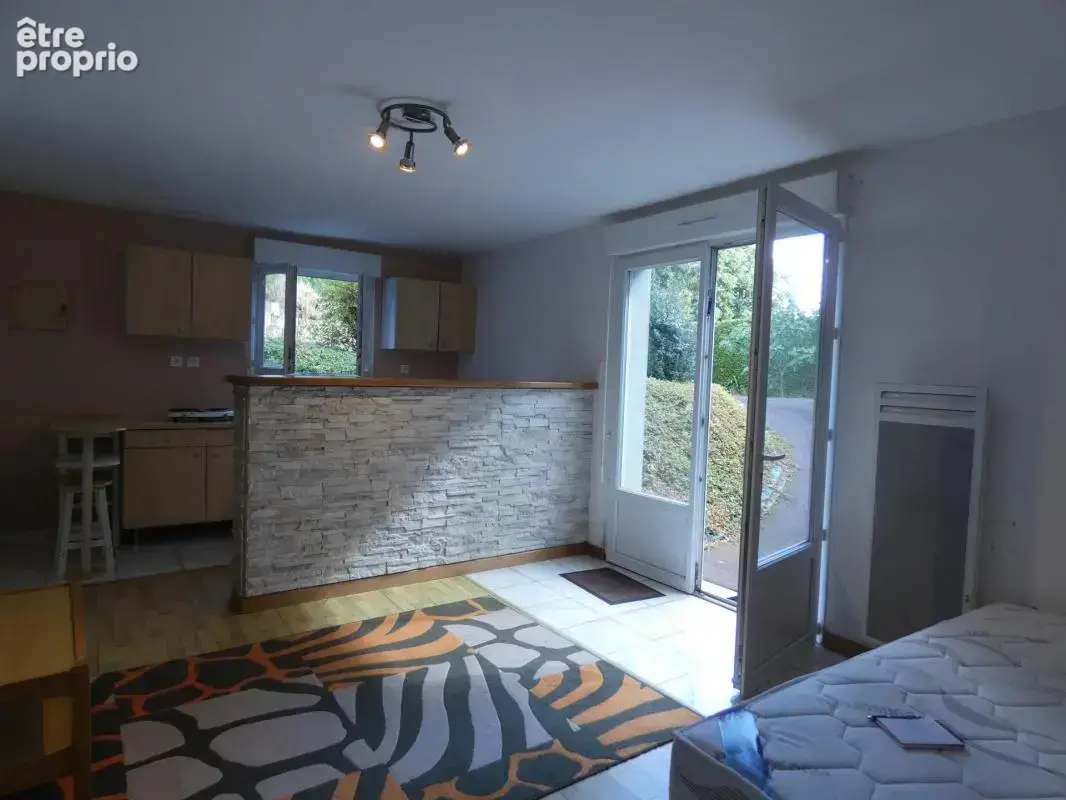 Ecouves-Radon,propriété au calme près centre bourg - photo 12