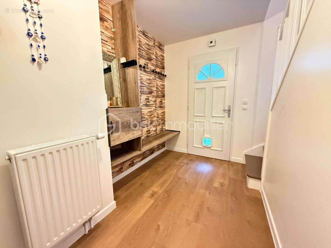 Maison à CORBEIL-ESSONNES