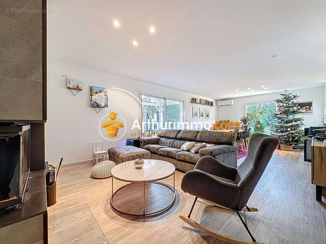 Maison à BOURGOIN-JALLIEU