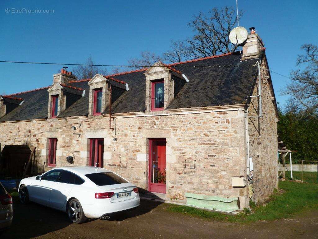 Appartement à CAMORS