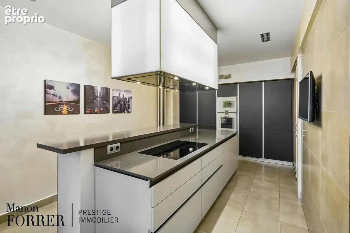 À VENDRE   Appartement de 256 m2 aux prestations haut de gamme idéalement situé à proximité immédiate du Parc - photo 7