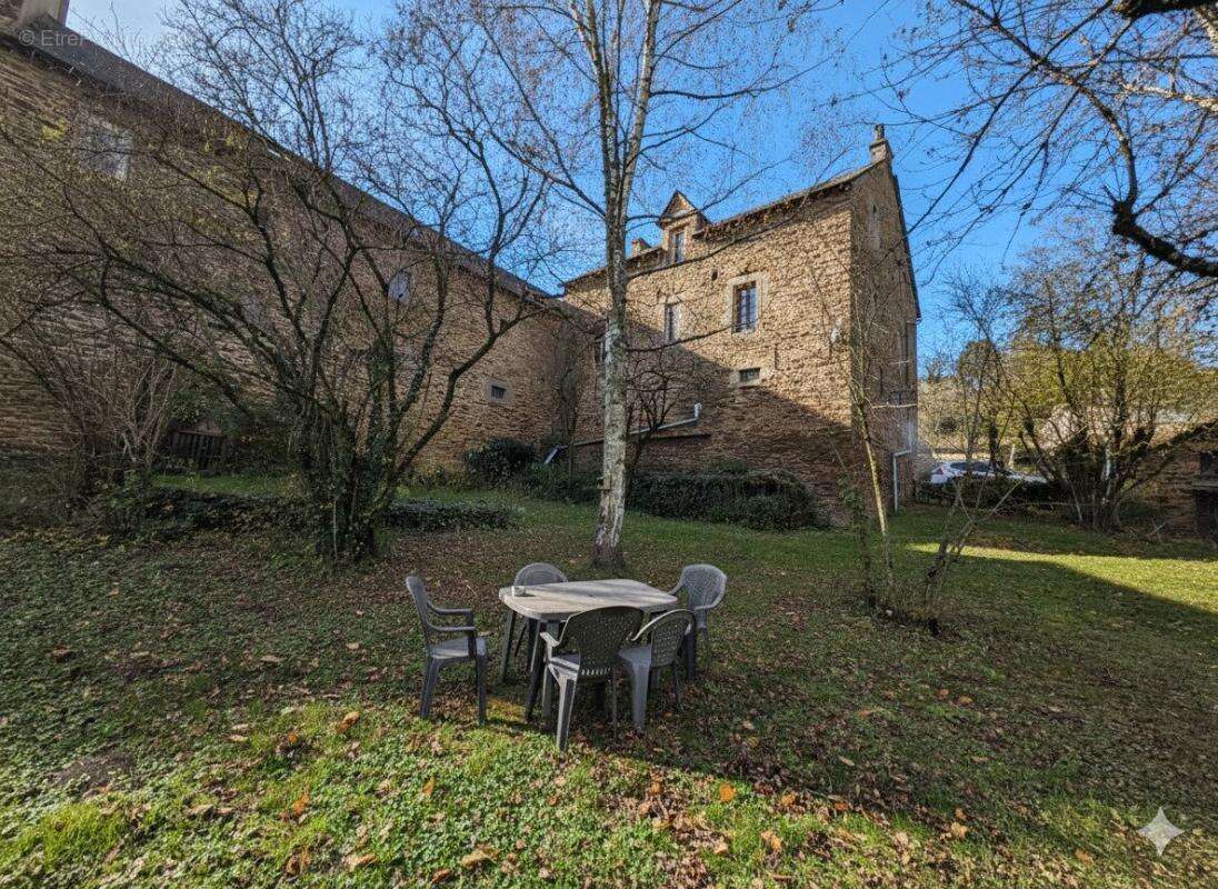 Maison à BARAQUEVILLE