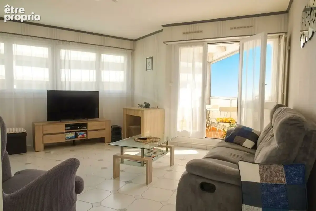 Photo Appartement à Creteil au prix de 258 900€