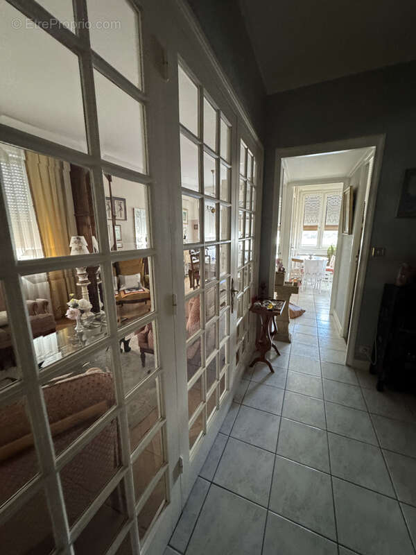 St etienne f4 de 75 m2 sect fac rue desiré claude - photo 15