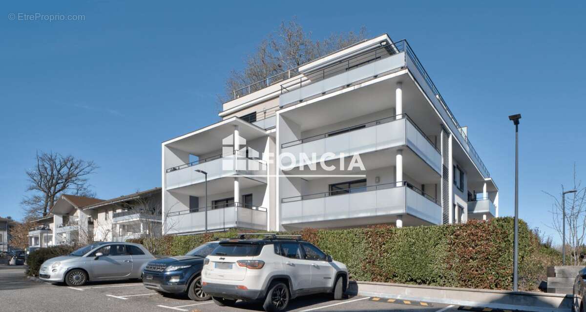 Appartement à PREVESSIN-MOENS