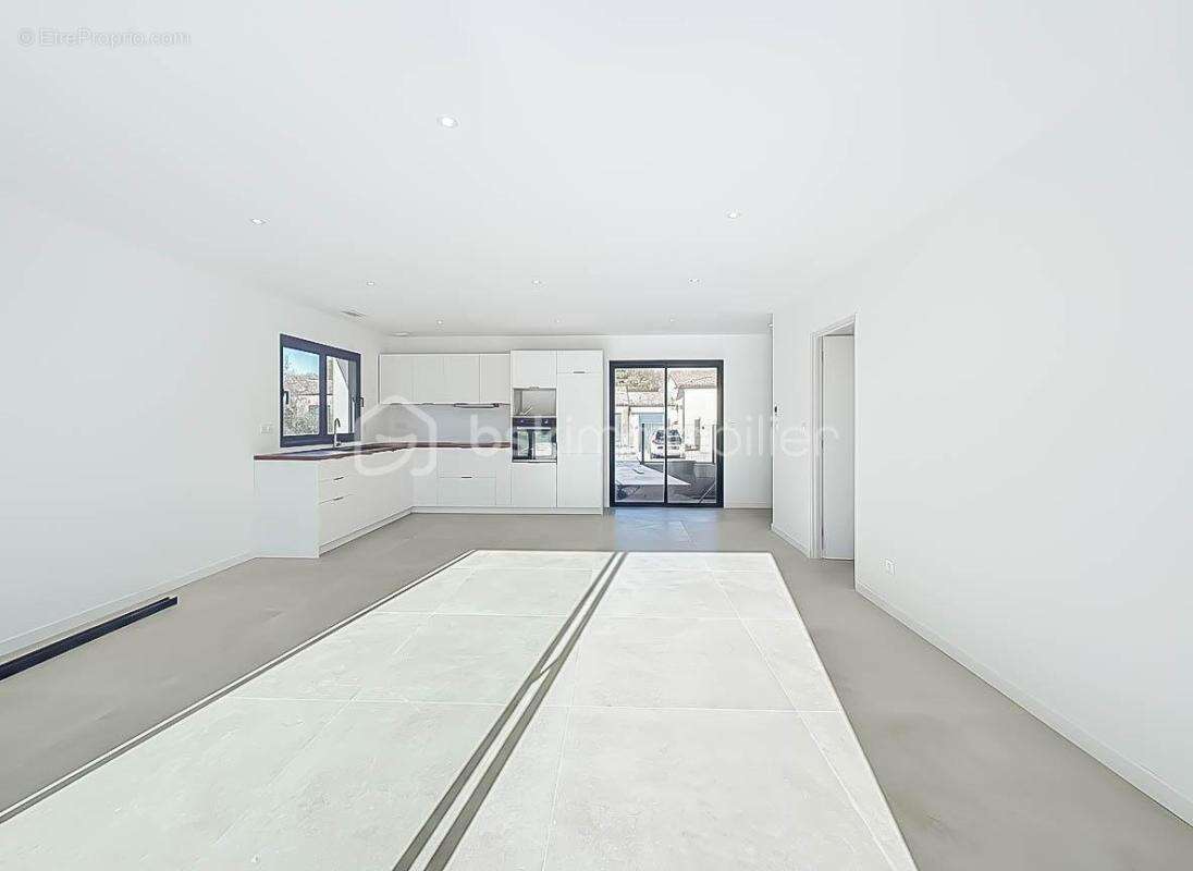 Maison à ARPAILLARGUES-ET-AUREILLAC