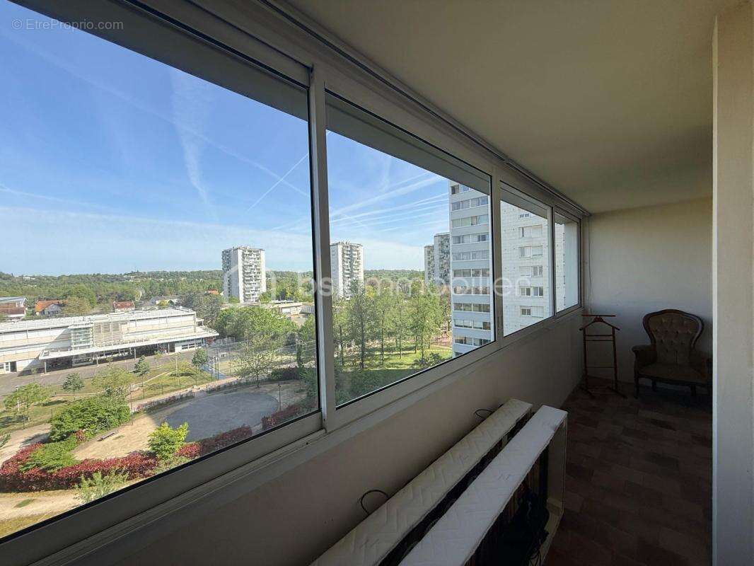 Nouveau prix pour cet appartement, Séjour lumineux, trois chambres, 6ème étage dans résidence privée, sécurisée - photo 15
