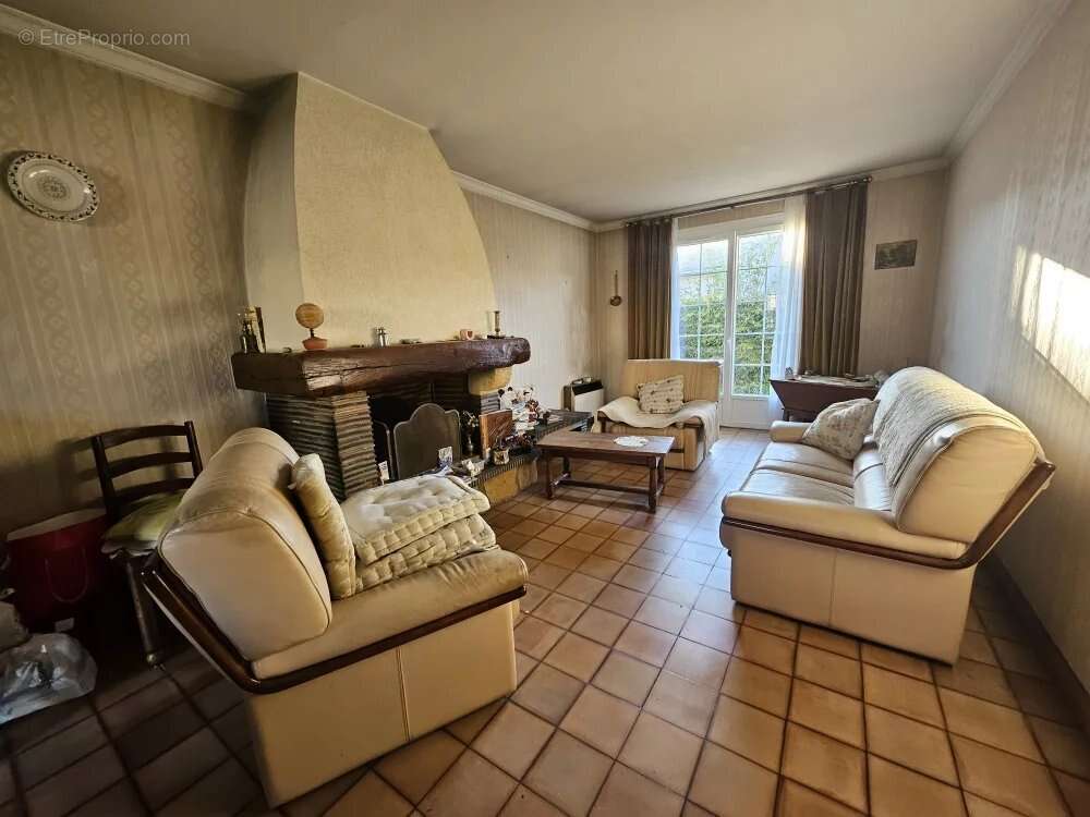 Maison à GRAVIGNY