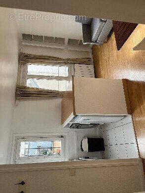 Appartement à PARIS-3E