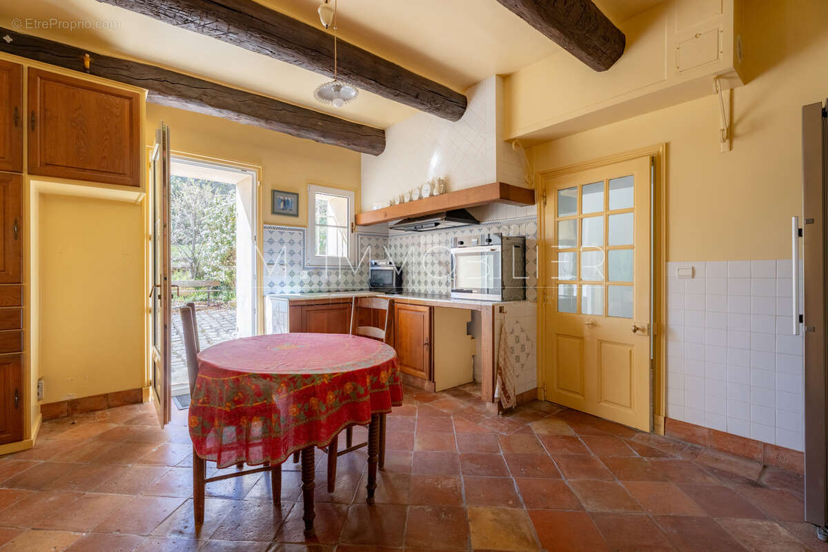 Maison à ANSOUIS