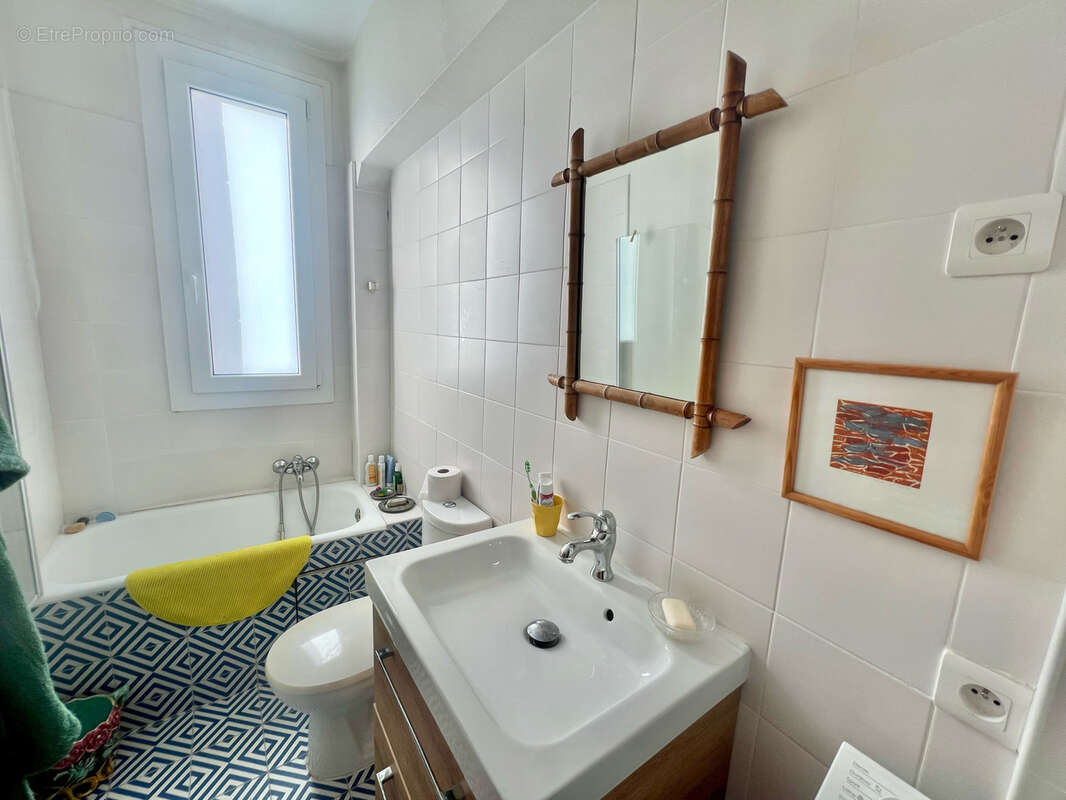 Appartement à PARIS-14E