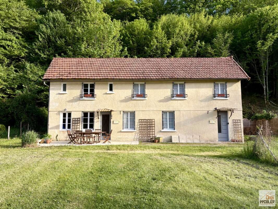 Maison à LE BUGUE