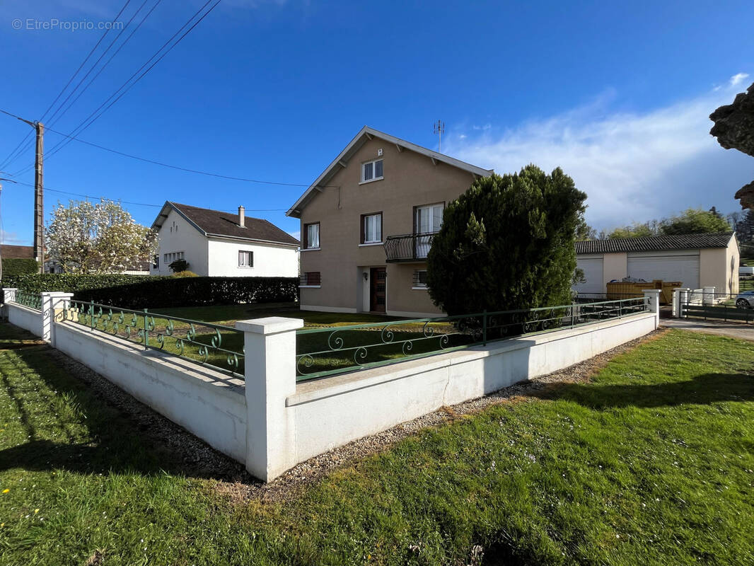 Maison à LOUHANS