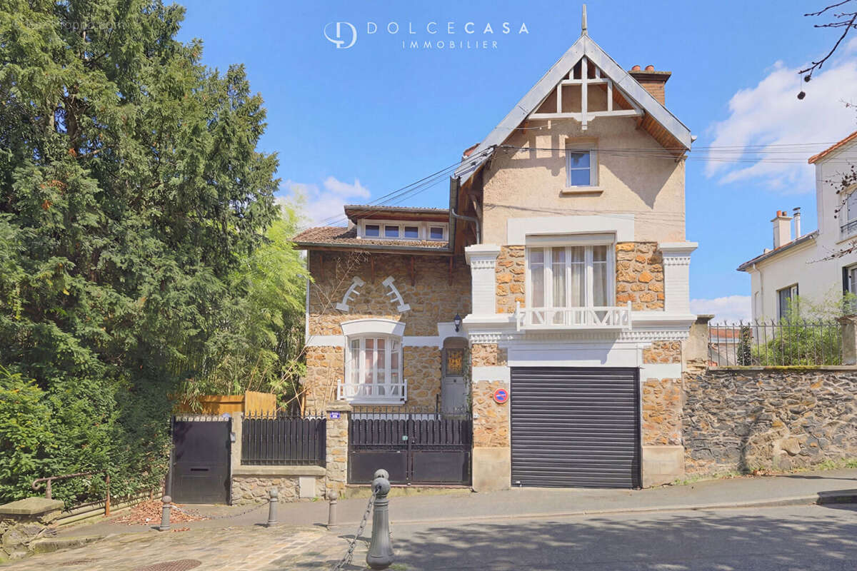 Maison à LE PERREUX-SUR-MARNE