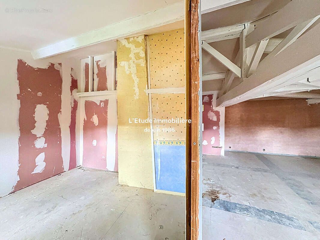 Appartement à RILLIEUX-LA-PAPE