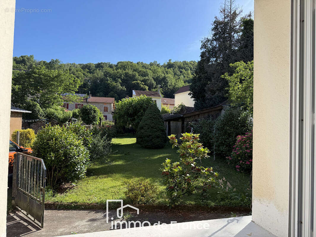 Decazeville- Maison T4 avec garage,atelier-jardin- EXCLUSIVITE - photo 3