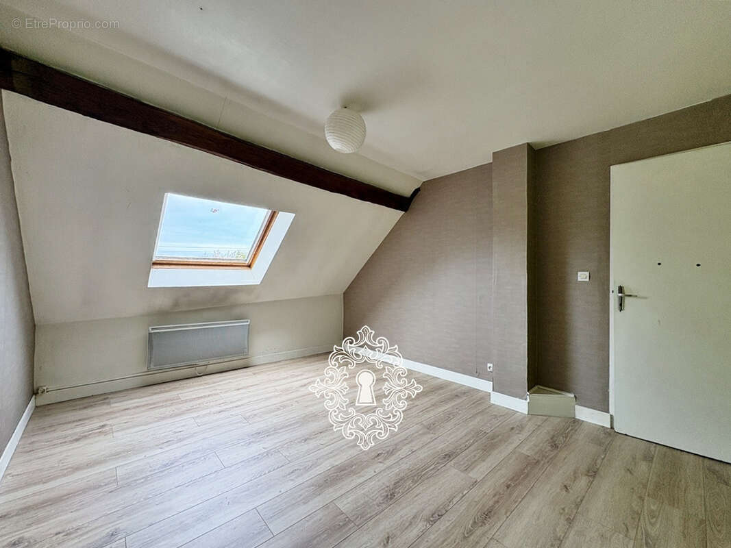 Maison à PERCENEIGE