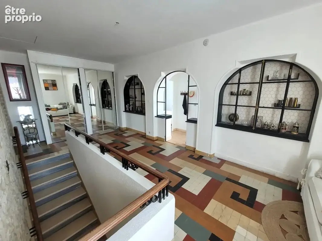 Belle propriété de 286 m² avec gîte et piscine - 10 pièces - 286 m² - photo 7