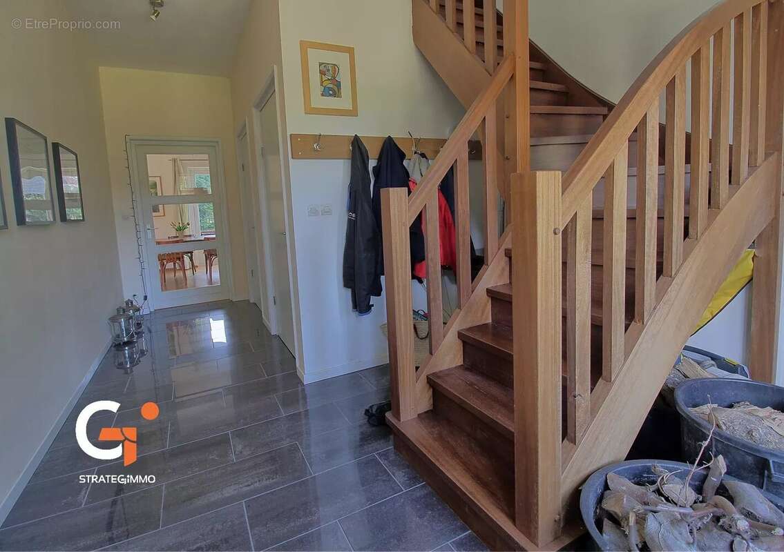 Maison à OUVILLE-LA-RIVIERE