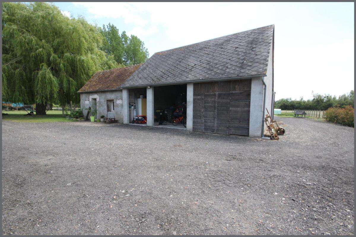 Maison à AUBIGNE-RACAN
