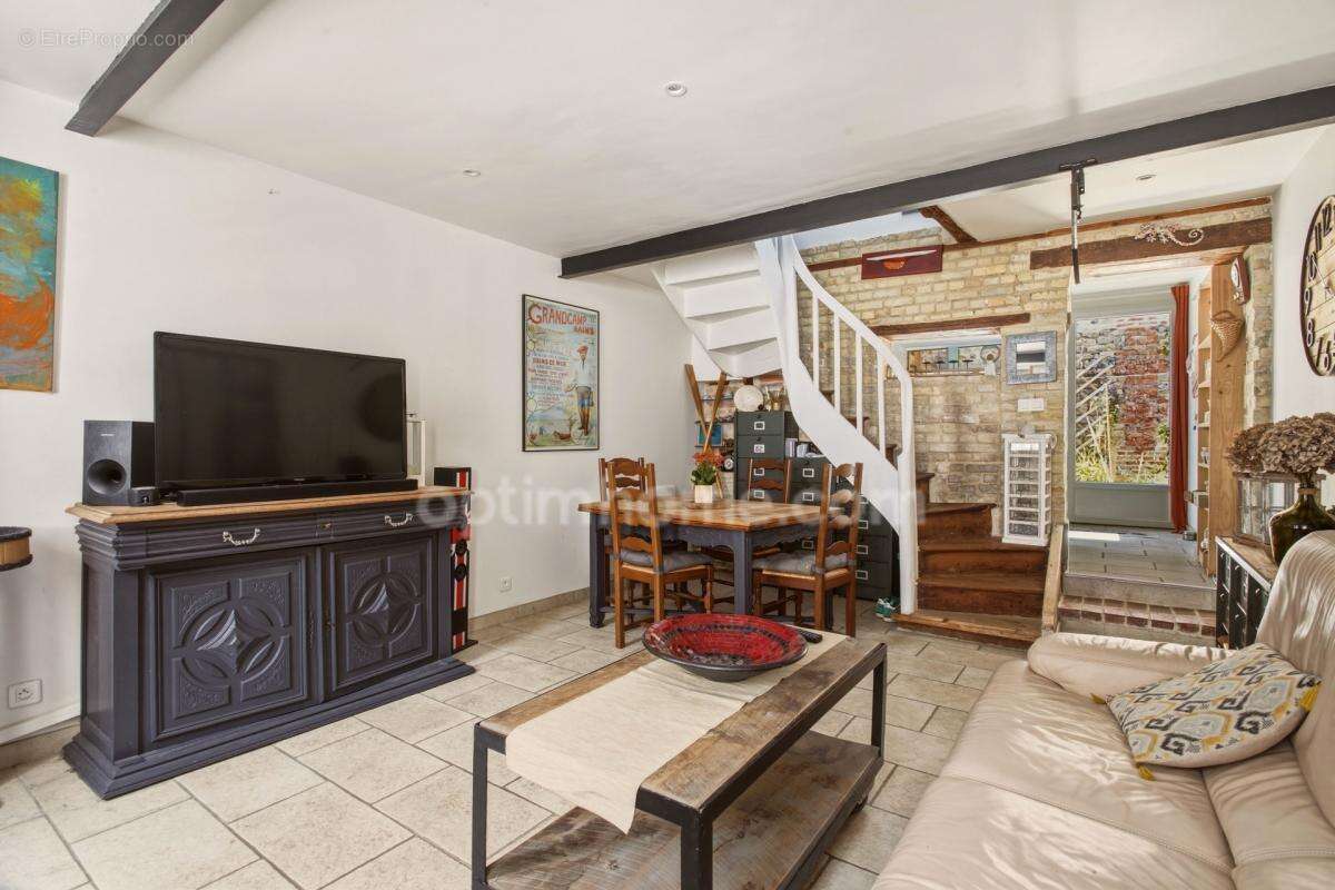 Maison touques centre - 65 m² - 2 chambres - terrasse - aucun travaux - proche deauville - photo 6