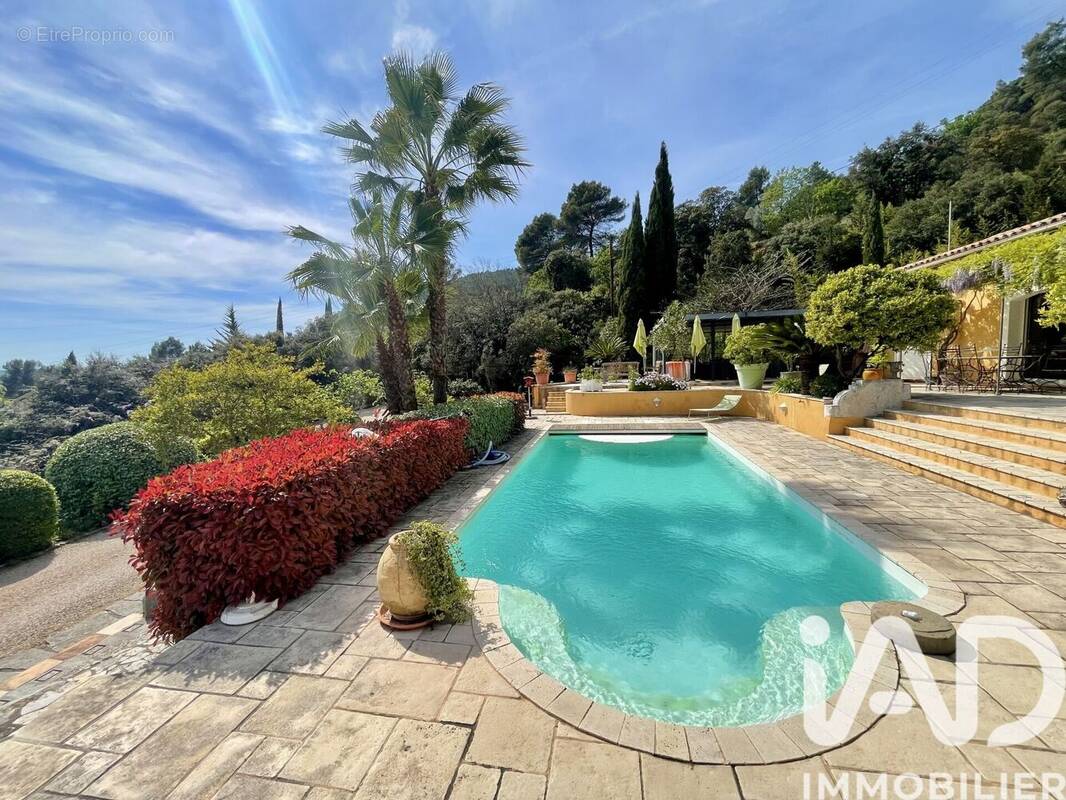 Photo 1 - Maison à LA MOTTE