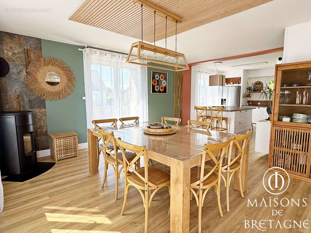 Maison à QUIMPERLE
