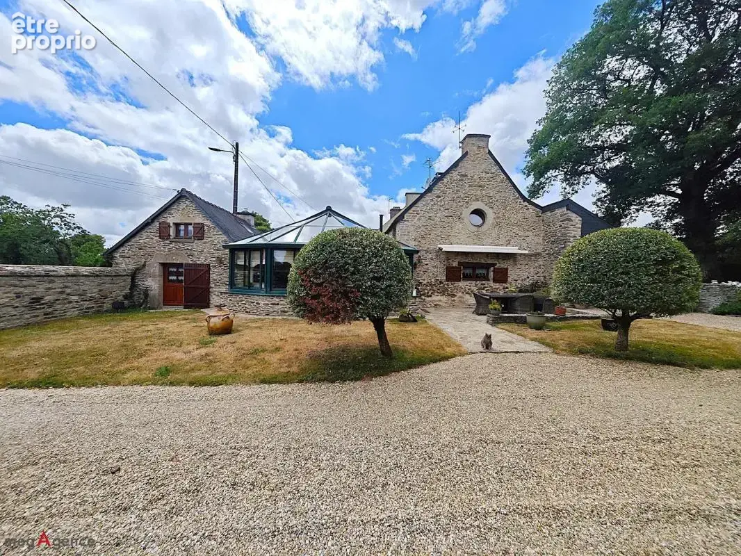 Maison en pierre avec double garage - photo 3