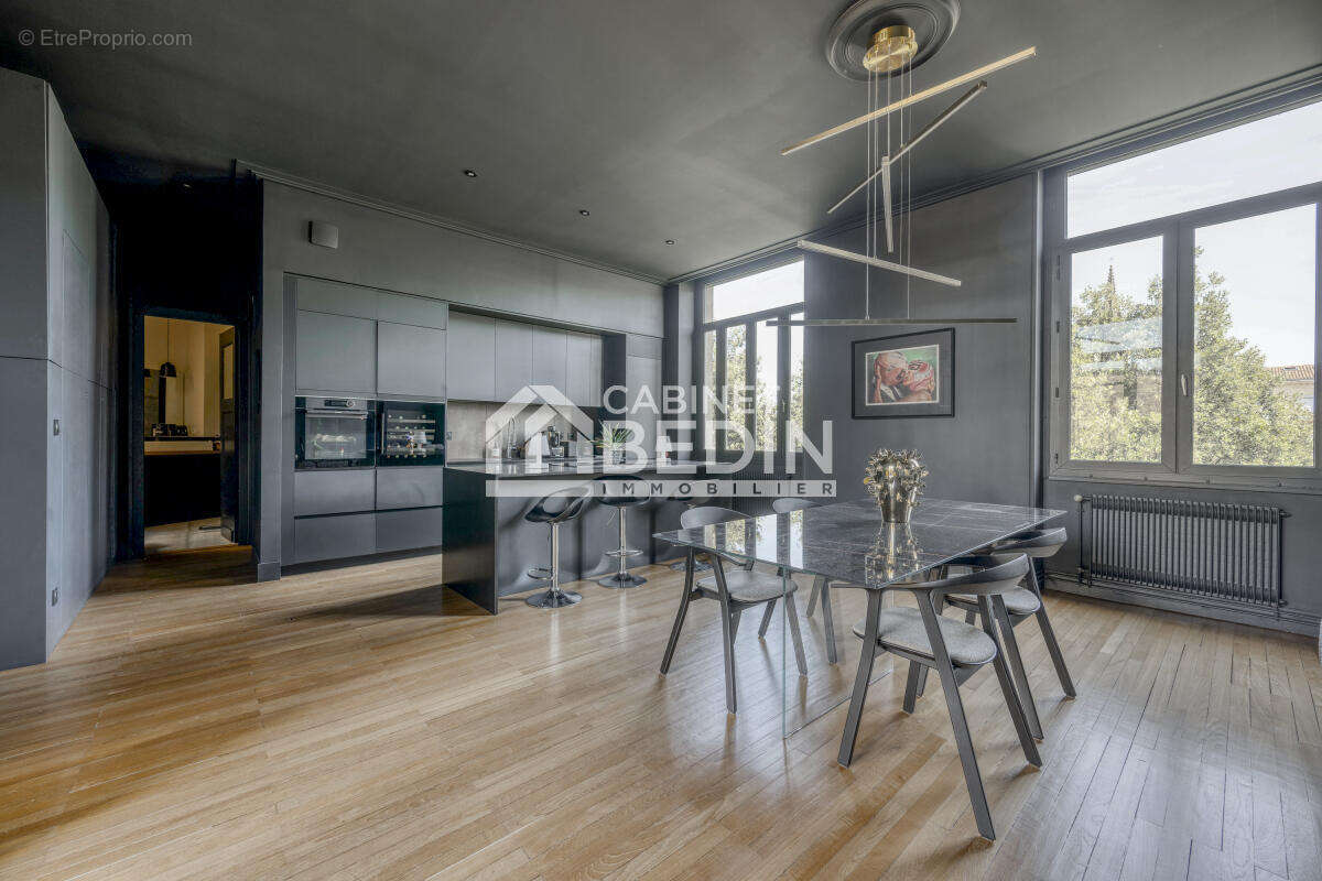 Appartement à BORDEAUX