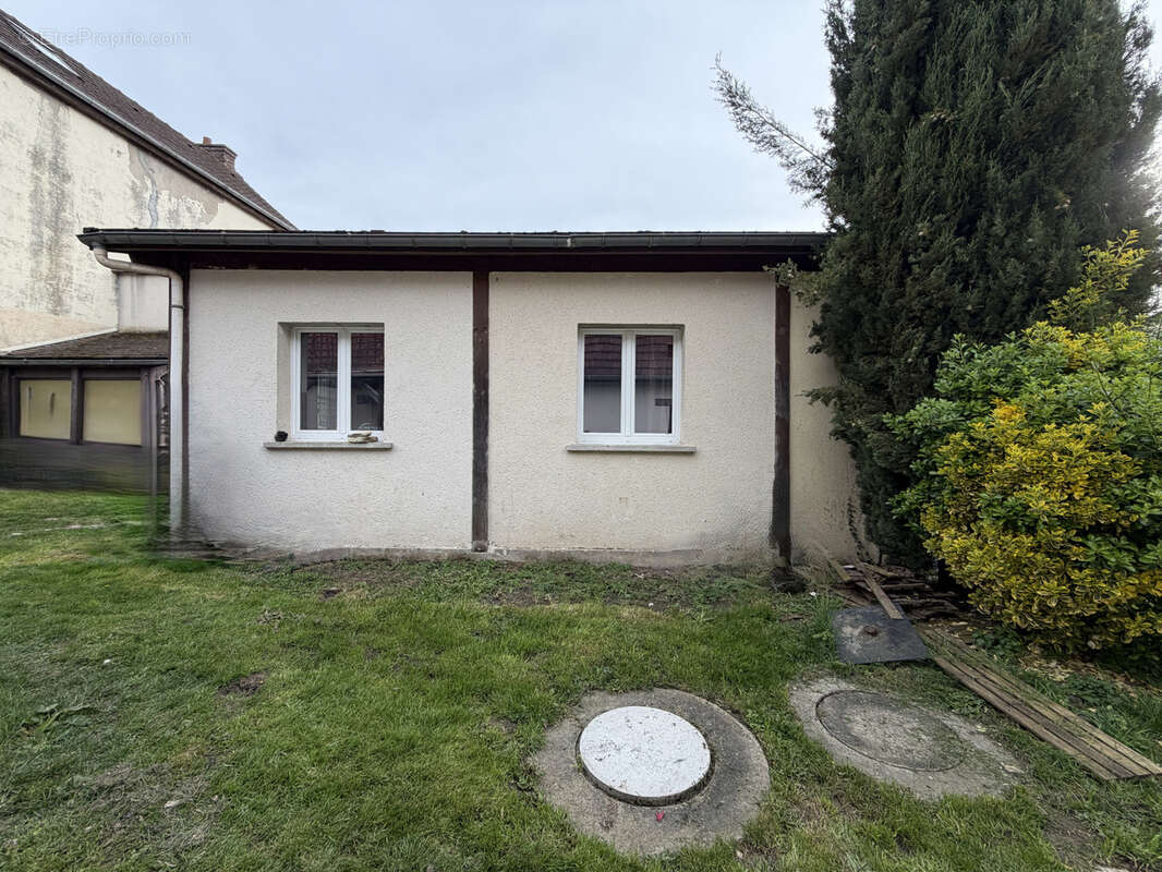 Maison à ANET