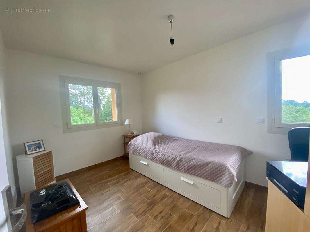 Maison à PONT-L&#039;EVEQUE