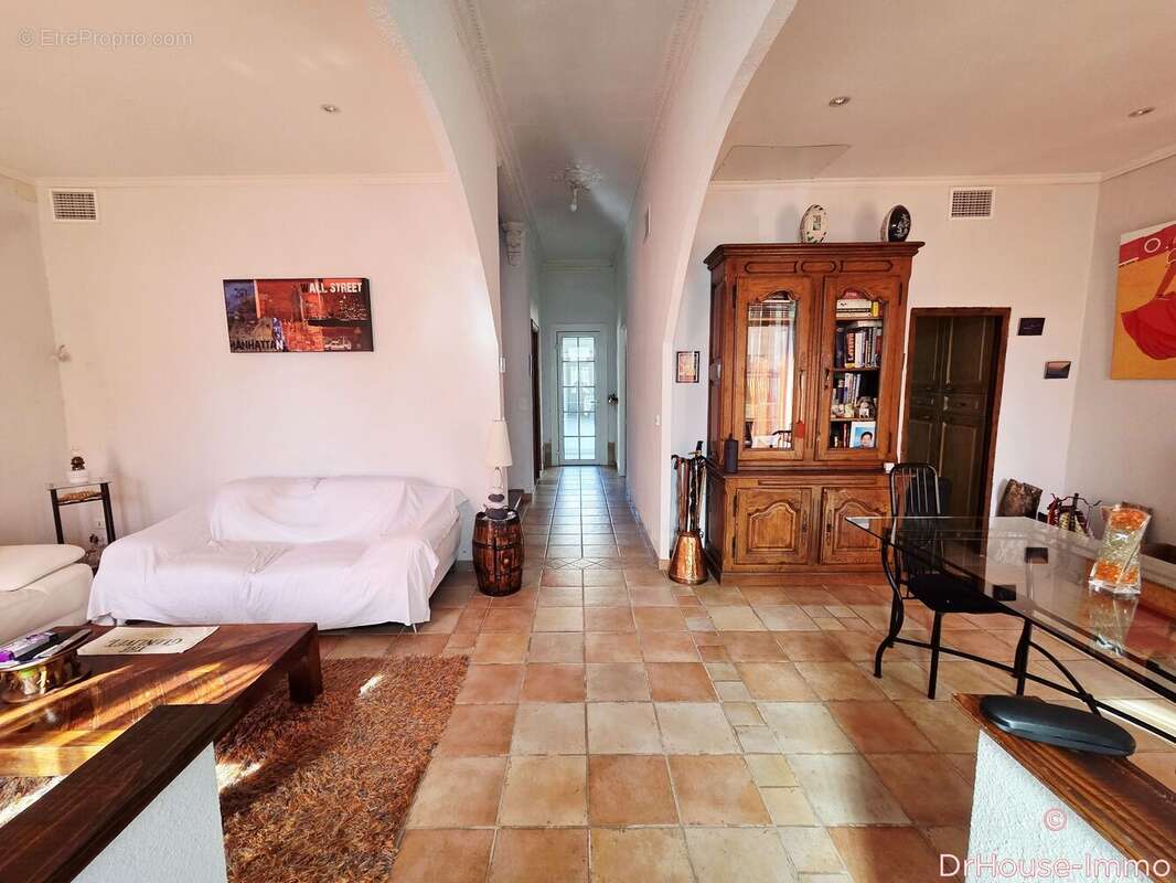 Maison 227 m² à Capestang  - photo 10