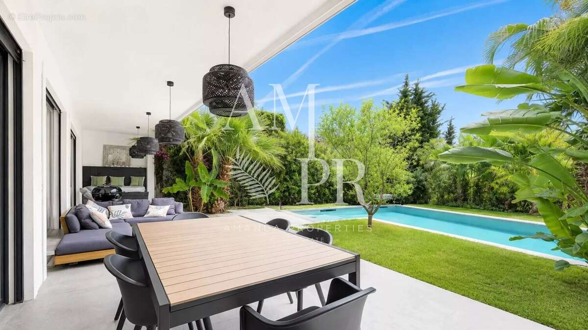 Maison à CANNES