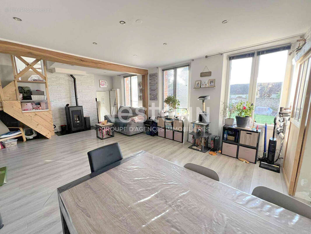 Maison à CHAUMONT-EN-VEXIN