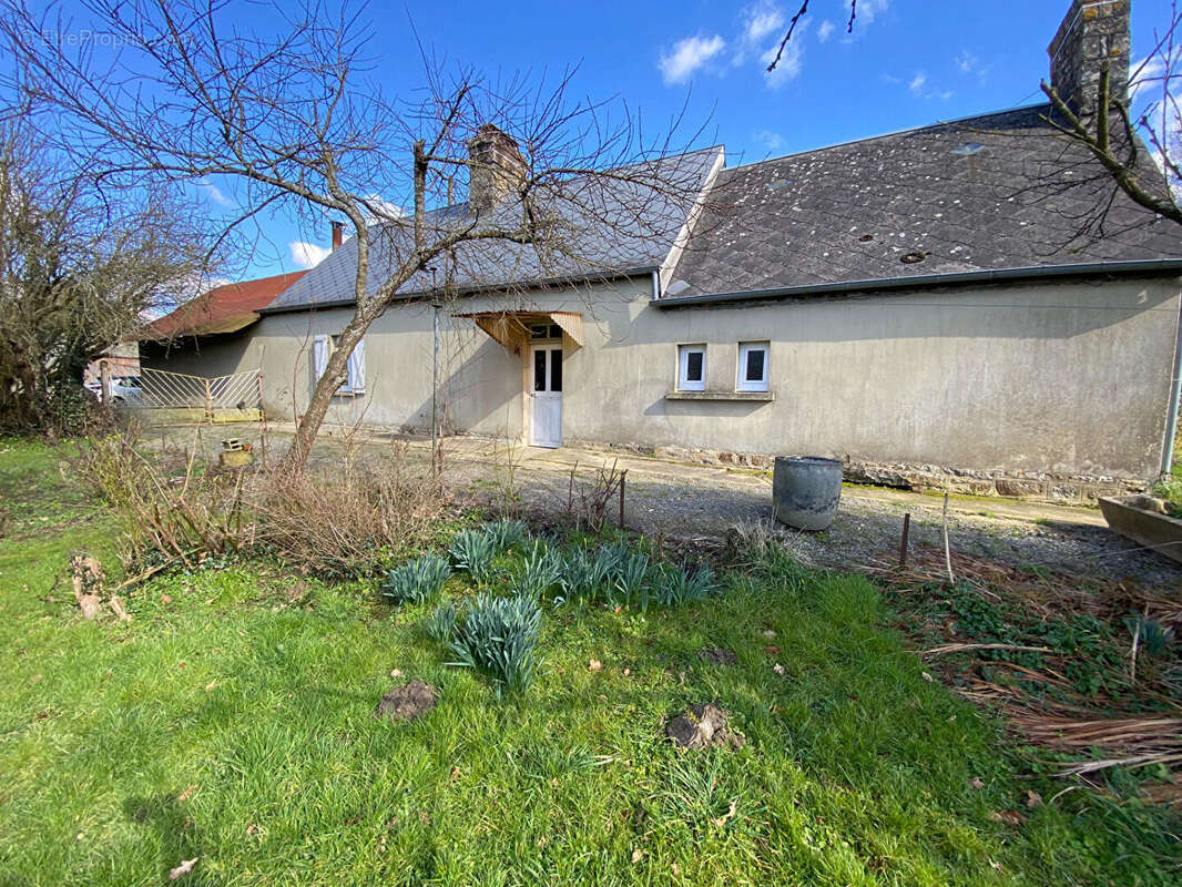 Maison à SAINT-MARS-D'EGRENNE