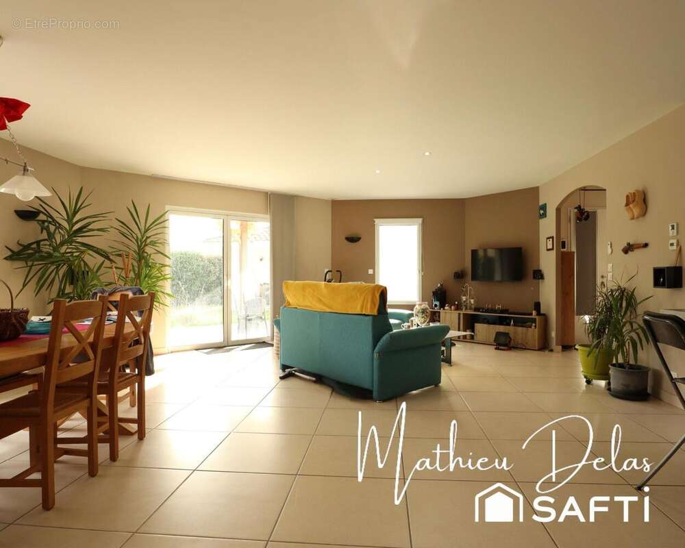 Photo 3 - Maison à SAUCATS