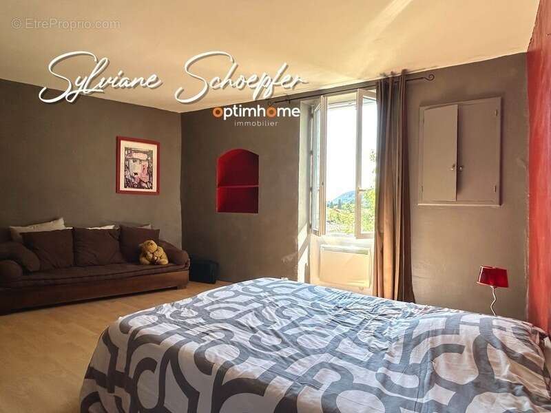 Maison à SAINT-PAUL-TROIS-CHATEAUX