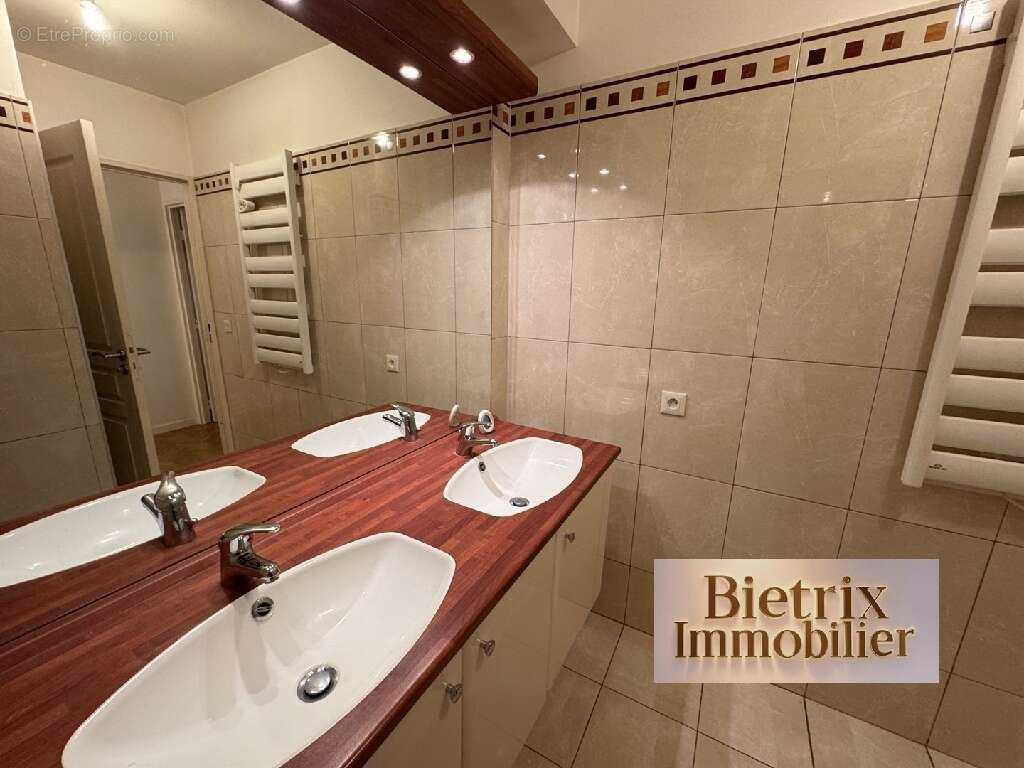 Appartement à L'ISLE-ADAM