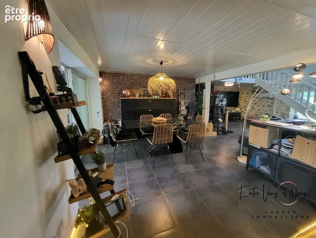 Maison 9 pièces 235 m² à vendre à Saint-Pierre-De-Mons (33210) - photo 7