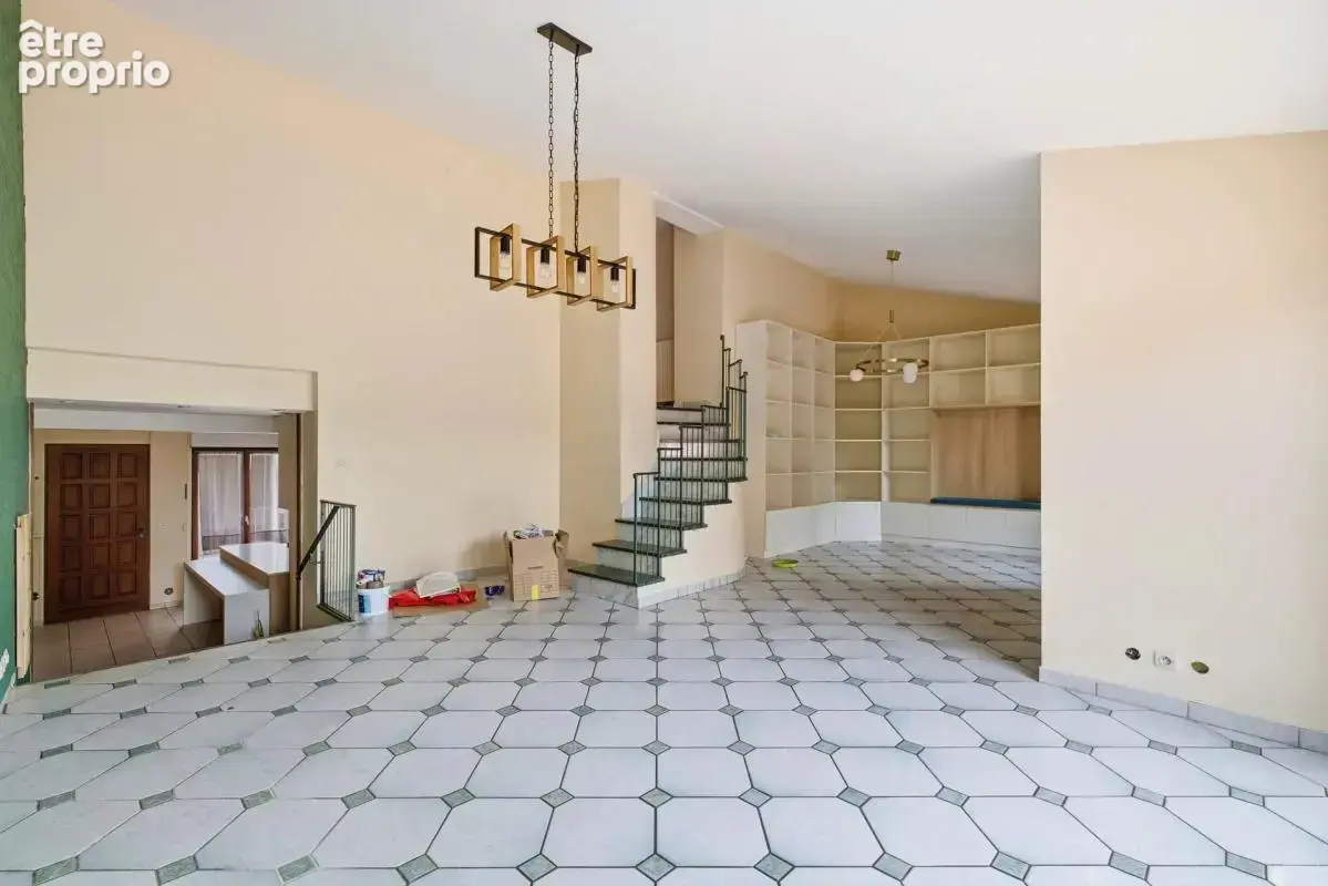 Maison de 5 pièces de 142 m² à Sarcelles - photo 2