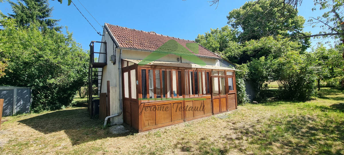 Maison à LA COLOMBE