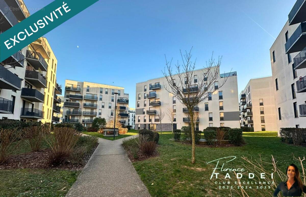 Photo 1 - Appartement à LES ULIS