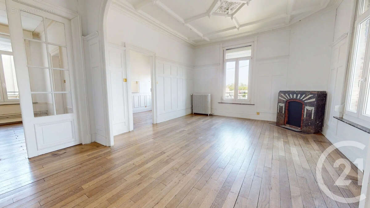 Appartement 89 m² à Saint-Quentin  - photo 3