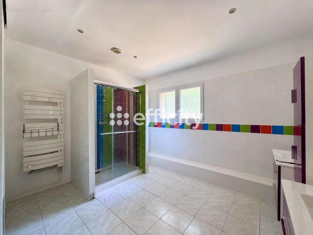 Maison 182 m² à Origne  - photo 9