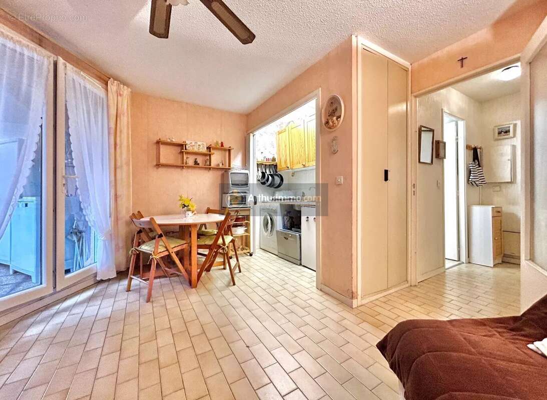 Appartement à FREJUS