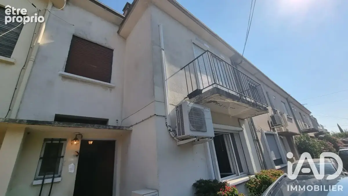Photo 1 - Maison à ARLES