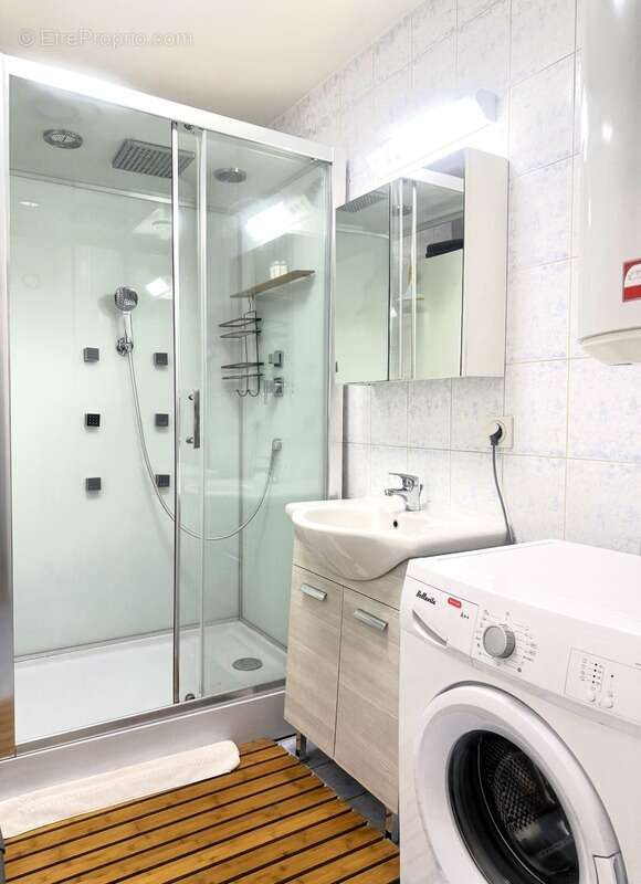 Appartement à vendre 3 pièces LA PLAINE SAINT DENIS (93) - photo 6